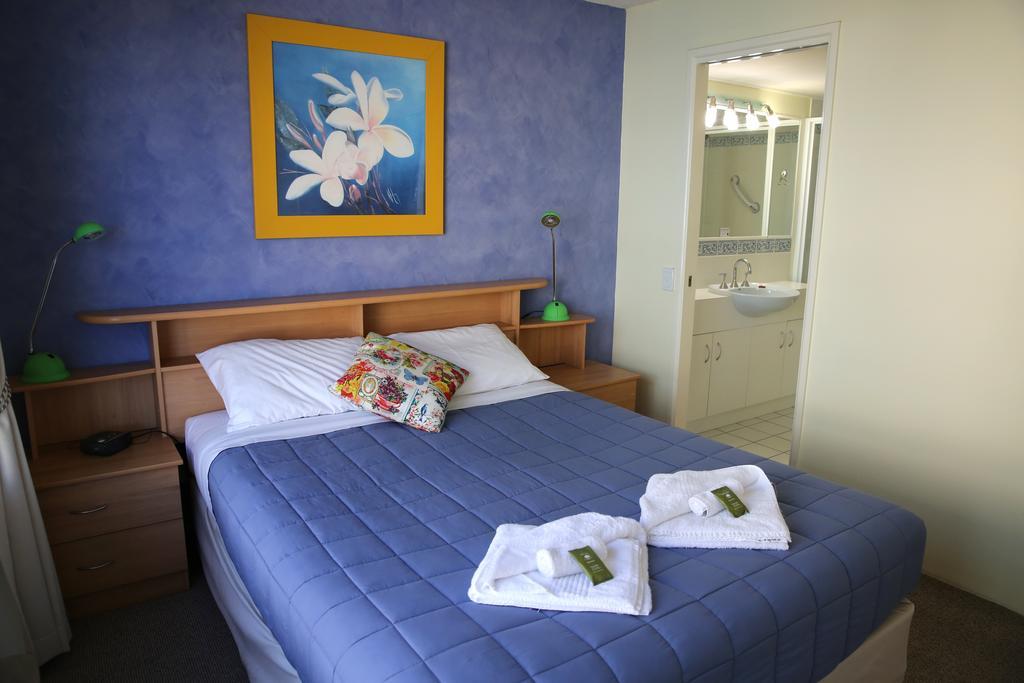 Cheltenham Apartments Калаундра Екстер'єр фото