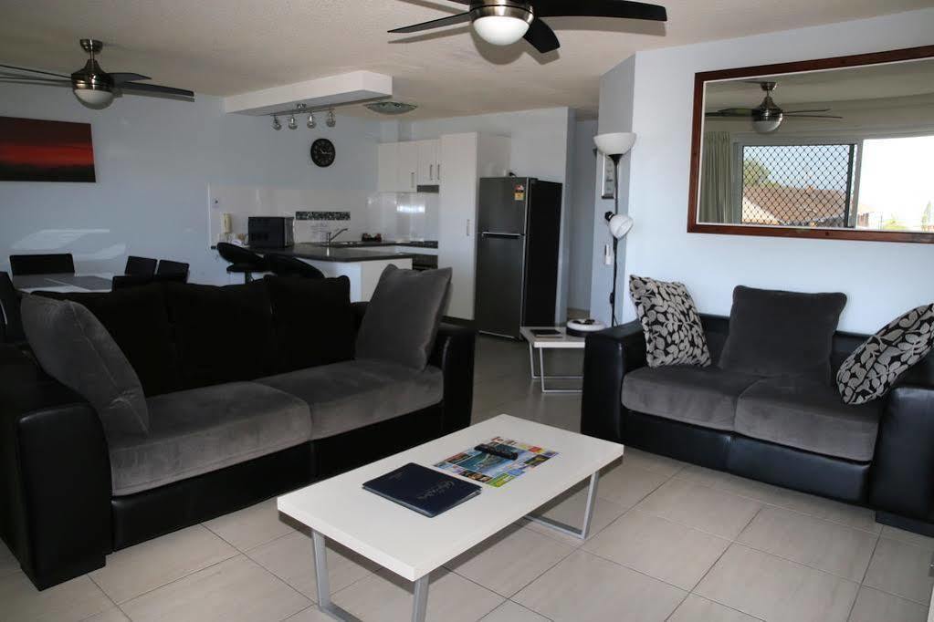 Cheltenham Apartments Калаундра Екстер'єр фото