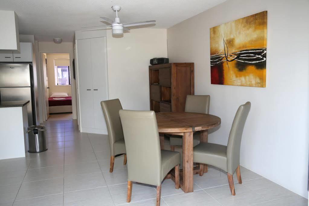 Cheltenham Apartments Калаундра Екстер'єр фото